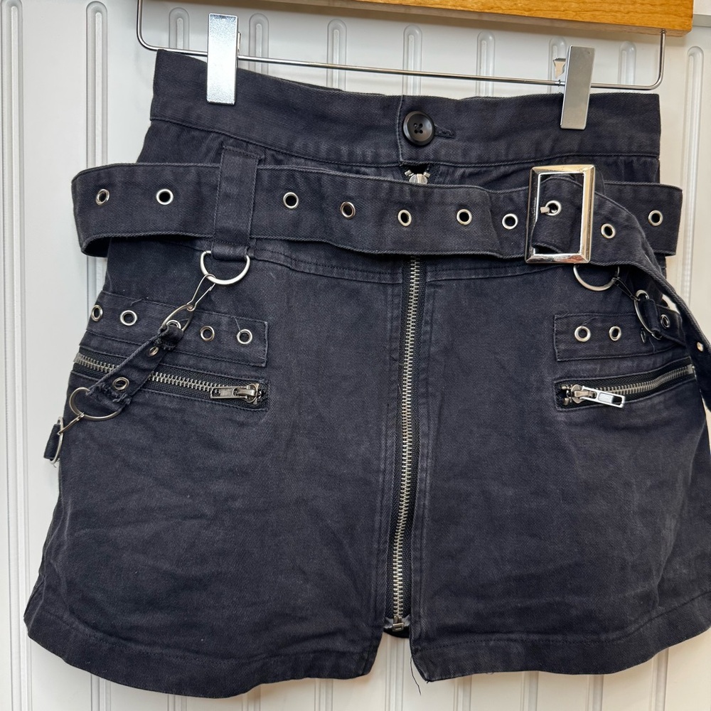 Carmar Black Denim Grunge Skirt W/ Zipper, Chain & Grommet Detail Whimsy Goth 8 - Picture 4 of 8